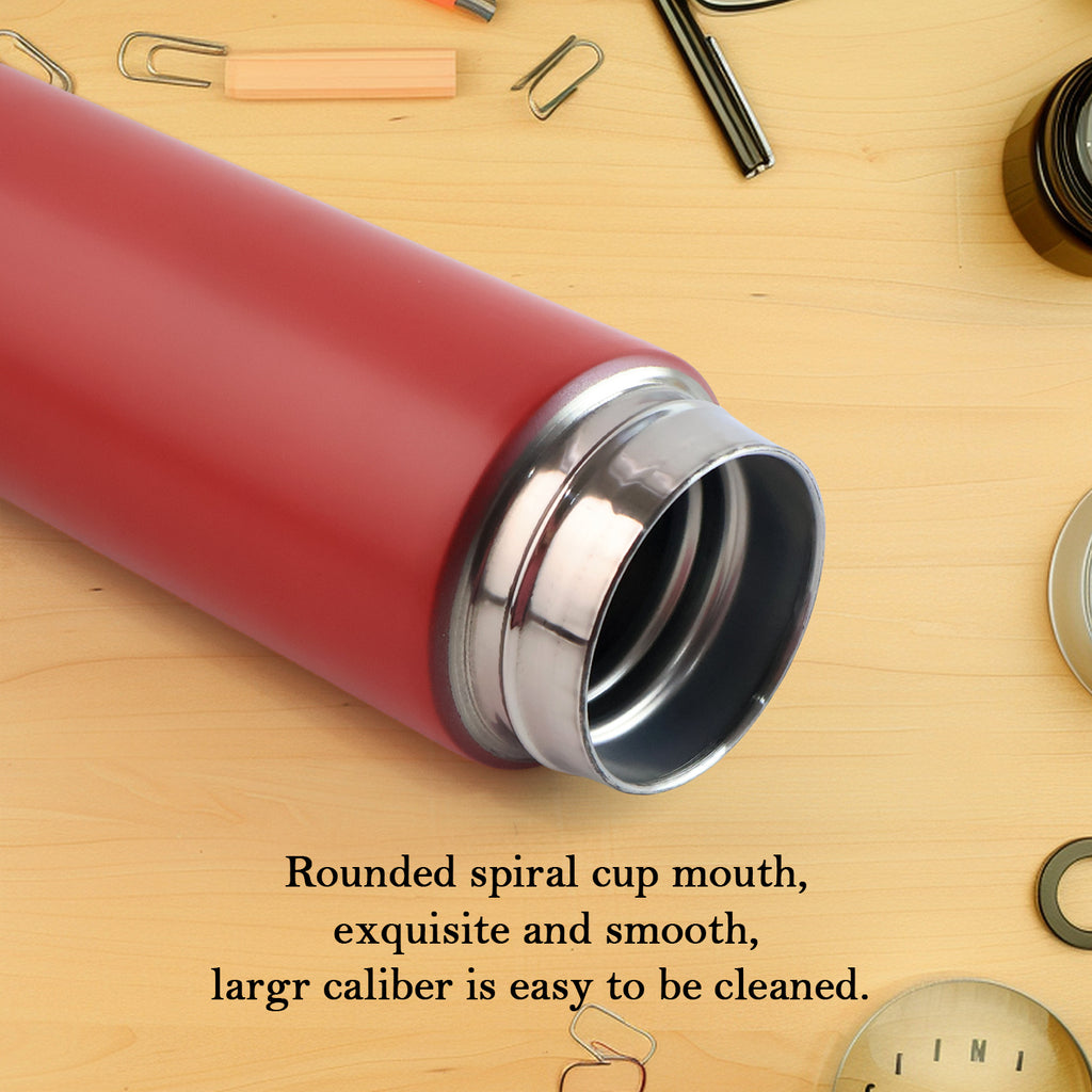 Red Smart Flask with Temperature Display – Leak-Proof, Vacuum Insulated Water Bottle (500ml)