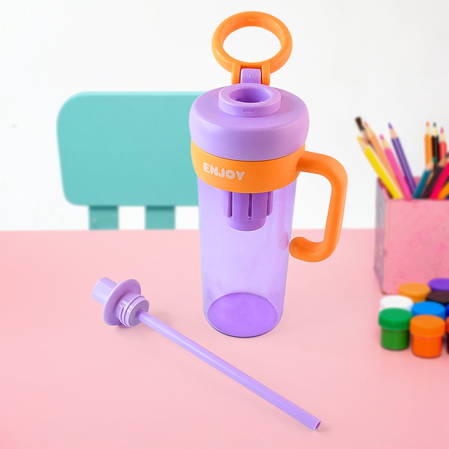 Premium Plastic Water Bottle – Portable, Eco-Friendly, Lightweight Design (600ml)