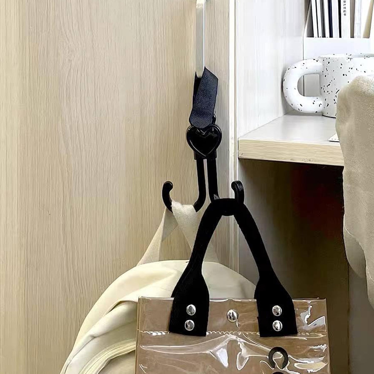 360° Baby Stroller Clip Hook, Durable Multi-Purpose Hanger for Cars & Carriages